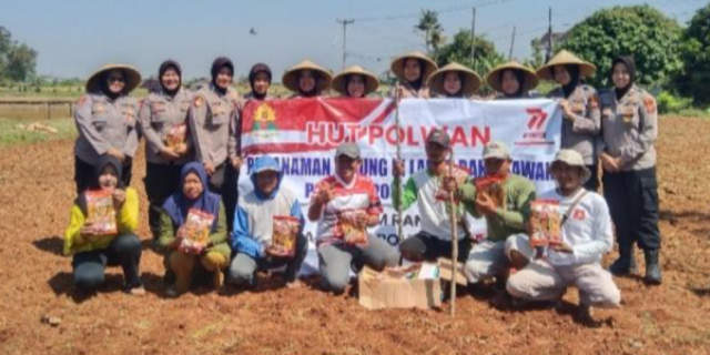 Polwan Polres Subang tanam jagung ketahanan pangan