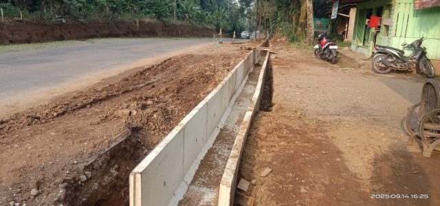 Pembangunan Jalan Cagak Purwakarta Subang