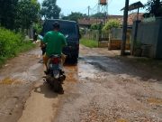 PUPR Subang Genjot Perbaikan Jalan di 271 Lokasi Tahun 2025 Perbaikan jalan Subang 2025