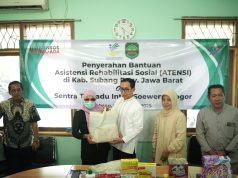 Sekda Subang Salurkan Bantuan ATENSI untuk Tingkatkan Kesejahteraan Masyarakat Sekda Subang salurkan bantuan ATENSI