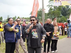 Kang Rey Ajak Warga Awasi Pembangunan saat Saba Desa Serangpanjang