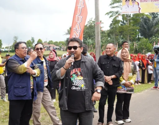 Kang Rey Ajak Warga Awasi Pembangunan saat Saba Desa Serangpanjang
