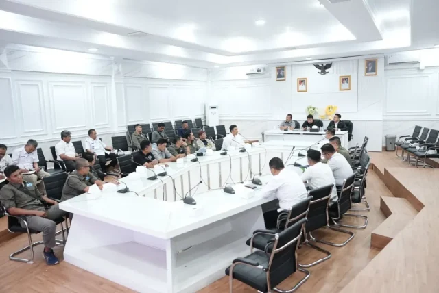 WhatsApp-Image-2025-11-05-at-17.44.39-scaled Perbup 21 Tahun 2025 pembatasan truk Subang