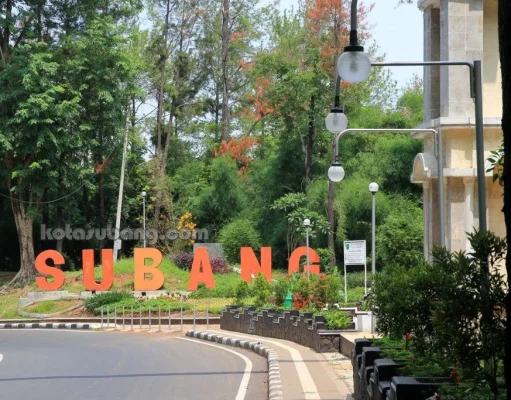 Subang: Di Tengah Denyut Kabupaten, Antara Kota dan Kampung yang Menyatu Kecamatan Subang Ibukota Kabupaten Subang