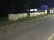 Tanah Merah Mengintai di Subang: Jalan Licin, Motor Terpikir Dua Kali untuk Melintas Jalan licin Subang akibat tanah merah truk tambang