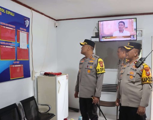 Tinjau Pos Lilin Lodaya 2025, Kapolres Subang Garansi Keamanan Nataru Kapolres Subang Cek Pos Nataru