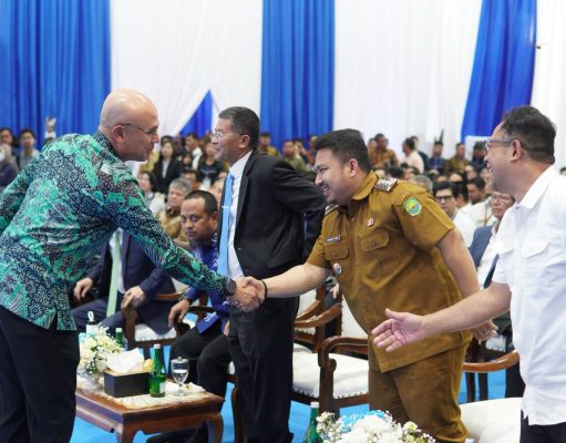 Pabrik VinFast Resmi Beroperasi di Subang, Kang Rey Kunci Kuota 70% Pekerja Lokal Pabrik VinFast Subang