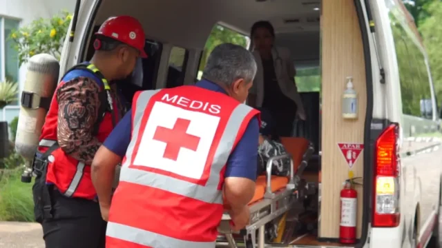 Simulasi tanggap darurat PT Dahana