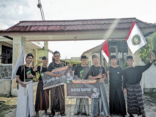 Santri jalan kaki Bekasi Subang