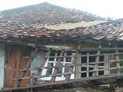 Subang Menangis Lagi, Giliran Angin Puting Beliung Mengamuk Angin Puting Beliung Subang