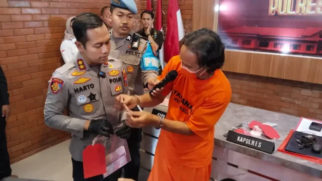 Sindikat uang palsu Pasuruan Subang