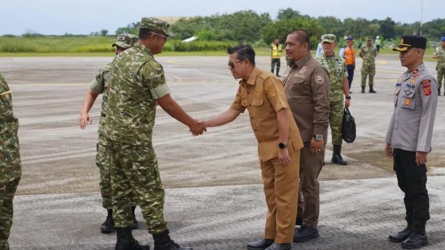 Kunjungan Wakapanglima TNI di Subang