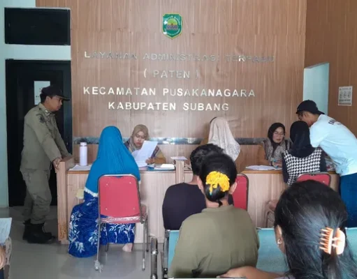 Warga Pusakanagara Kini Bisa Cetak E-KTP dan KK di Kecamatan, Gratis Tanpa ke Kota Layanan adminduk Pusakanagara gratis