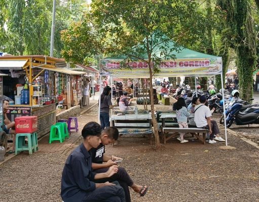 Sejuk dan Terjangkau, Kafe Obos Taman Kodim Jadi Spot Nongkrong Favorit di Jantung Subang Kafe Obos Taman Kodim Subang