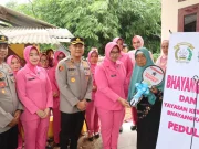 Impian Puluhan Tahun Terwujud, Ibu Armah Terima Kunci Rumah Baru dari Kapolres Subang Bedah rumah Polres Subang