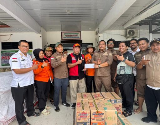 DPRD Subang Turun Gunung, Victor Wirabuana Pimpin Penyaluran Bantuan Banjir di Tiga Kecamatan Pantura DPRD Subang Tinjau Banjir