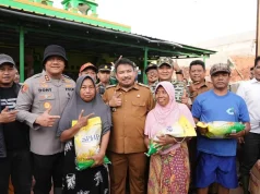 Bantu Korban Banjir, Kapolres dan Forkopimda Subang Salurkan 1.000 Paket Sembako di Pamanukan Bantuan banjir Pamanukan