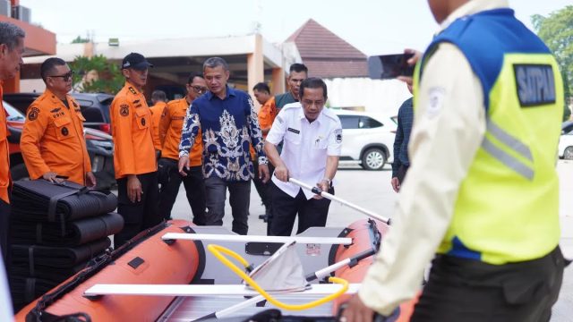 bantuan logistik bencana Subang