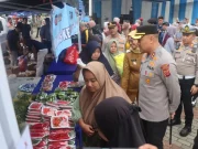 Tekan Inflasi, Gerakan Pangan Murah Polres Subang Diserbu Ratusan Warga Gerakan Pangan Murah Polres Subang