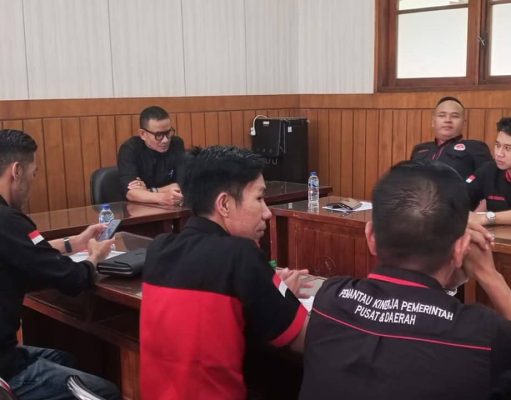 Kecewa Proyek Rusak dan Isu “Orang Dalam”, LSM Pemuda Siap Geruduk Rumah KDM di Subang Demo Rumah KDM Subang