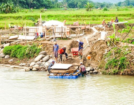 Warga Sukahurip Subang Segera Miliki Jembatan Gantung Garuda.