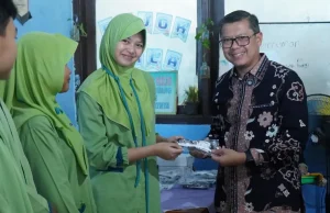 Ribuan Siswa Subang Terima Bantuan Kacamata Gratis Bantuan Kacamata Gratis