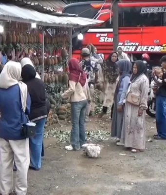 Oleh-oleh Khas Daerah Laris Manis Selama Libur Lebaran 2026 Oleh-oleh Khas Daerah