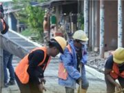 PUPR Subang Optimalkan Anggaran Perbaikan Jalan Rusak Perbaikan Jalan di Subang