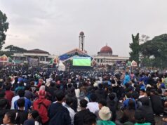 Bobotoh Subang Rayakan Hattrick Juara Persib di Tengah Hujan Hattrick Juara Persib