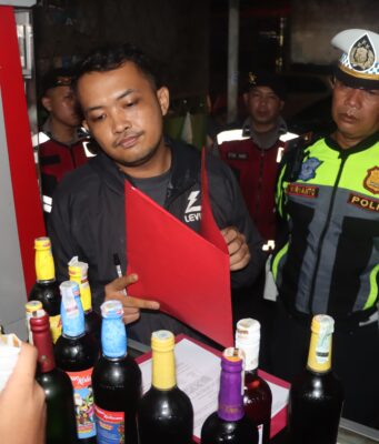 Polres Subang Razia Miras Cegah Gangguan Kamtibmas Razia Miras Subang