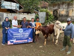 AQUA Subang Salurkan 1.200 Paket Daging Kurban AQUA Subang kurban