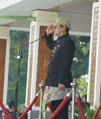 Wabup Subang Pimpin Hardiknas 2026 dan Teken Pakta SPMB Peringatan Hardiknas Subang 2026