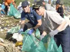 Sungai Watch Bersihkan Sampah Plastik di Subang Sungai Watch Subang