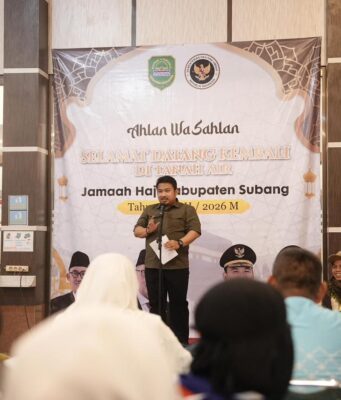 Bupati Sambut Kepulangan Jemaah Haji Subang Kloter 34 KJT Kepulangan Jemaah Haji Subang
