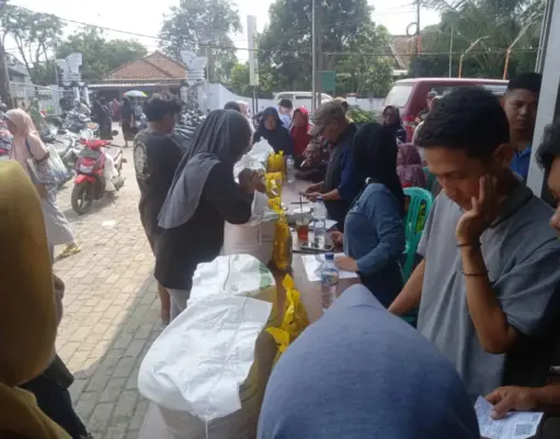 Ribuan KPM Terima Bantuan Pangan Cibogo Bantuan pangan Cibogo