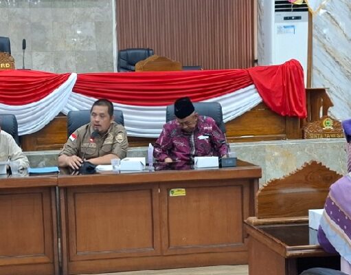 Ketua DPRD Subang Bantu Sekolah Lansia Prisma Sekolah Lansia Prisma Subang