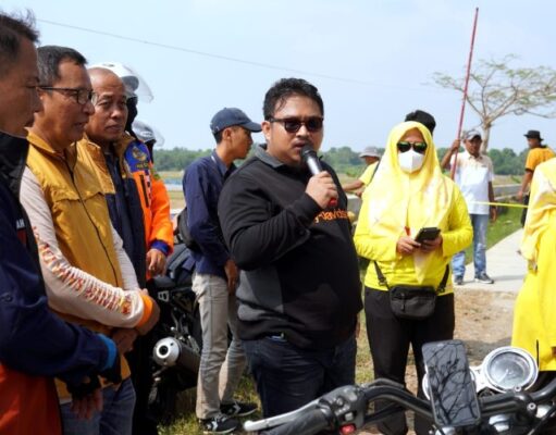 Bupati Subang Malu Gunting Pita Jalan Setengah Jadi pembangunan jalan Subang