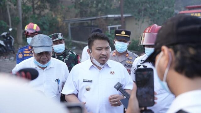 penanganan kebakaran eks TPA Panembong