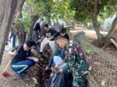 Babinsa dan Warga Majasari Subang Gelar Kerja Bakti kerja bakti Desa Majasari