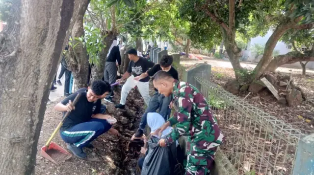 full_1786100537854244_35831f661b_berita_bandung kerja bakti Desa Majasari