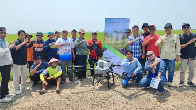 Drone pertanian DJI