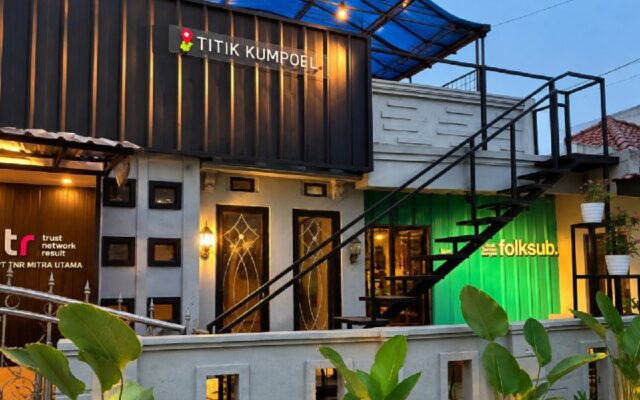 Titik-koempul fasilitas Titik Kumpoel Subang