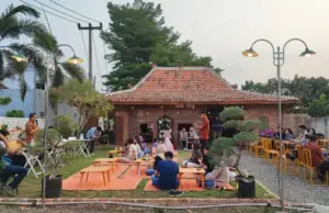 Tjap Aroma Rempah Subang Sajikan Kuliner Tradisional Surabi Tjap Aroma Rempah