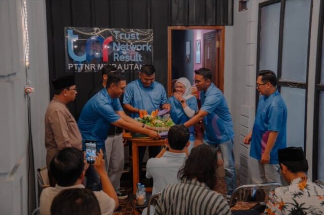Titik Kumpoel Subang