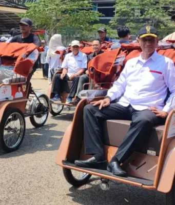 Becak Listrik Subang: 200 Unit Bantuan Prabowo Disalurkan Becak listrik Subang