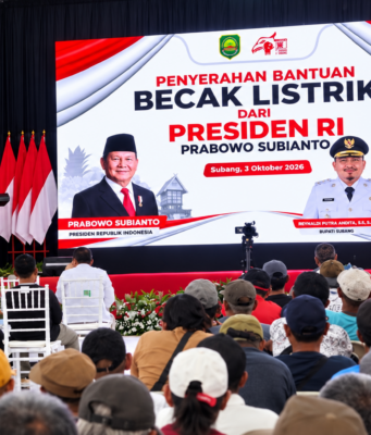 Becak Listrik Subang: YGSN Serahkan 200 Unit Bantuan Presiden Becak listrik Subang
