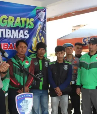 Ganti Oli Gratis Polres Subang Sasar 100 Pengemudi ganti oli gratis Polres Subang