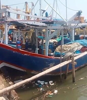 Kelangkaan Solar Nelayan Subang Lumpuhkan Kawasan Muara Ciasem Kelangkaan solar nelayan